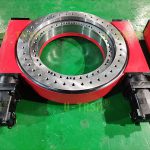 為特種車輛定制的WEA28-2雙蝸桿回轉驅(qū)動