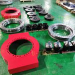 為特種車輛定制的WEA28-2雙蝸桿回轉驅(qū)動