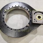 在智能制造車(chē)間中使用的重型精密回轉(zhuǎn)驅(qū)動(dòng)